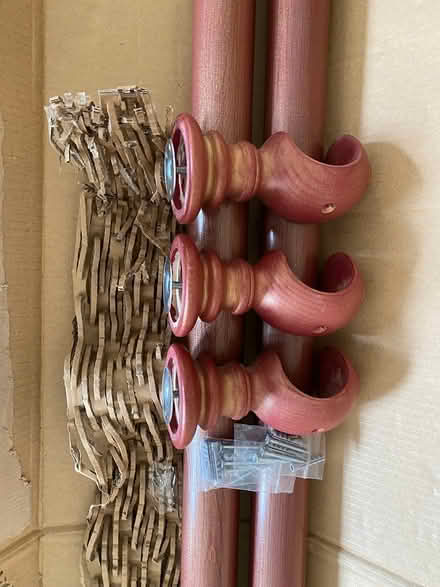 Photo of free Wooden Curtain Pole 4m 34cms (SN7 Longcot) #3