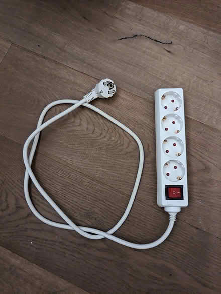 Photo of free EU Extension lead - 4 plugs, 1.4m (Mortlake (SW14)) #1