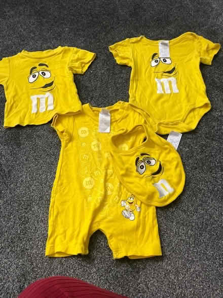 Photo of free M&M set (Surrey docks farm) #1