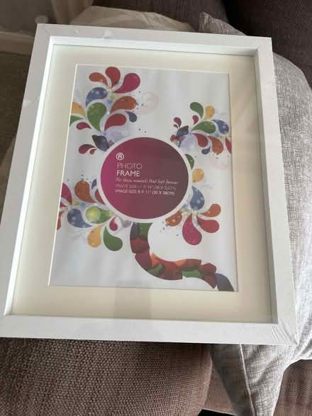 Photo of free Photo frame new (Woodham Walter CM9) #1