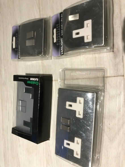 Photo of free Various electrical fittings (Ifold, RH14) #2