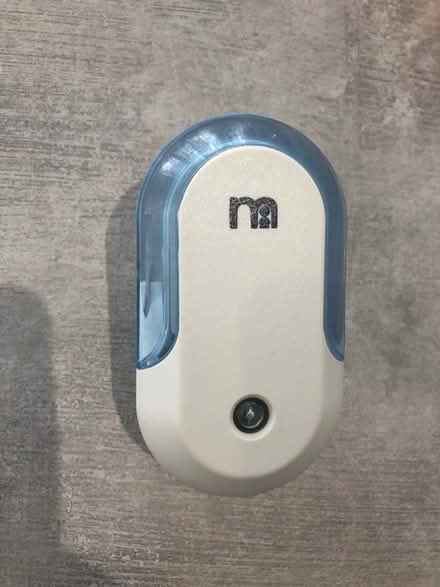 Photo of free Night light (Ifold, RH14) #2