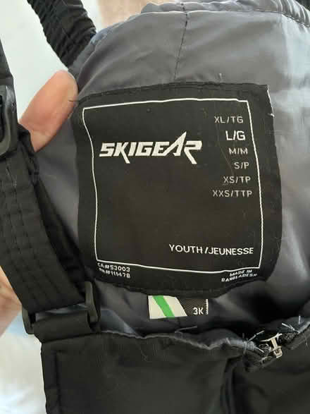 Photo of free Youth snow pants (Sykesville) #2