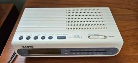 Photo of free Digital alarm clock with radio (south los altos) #1