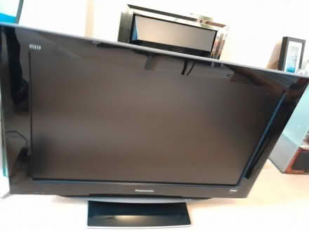 Photo of free Panasonic 32" TV - Not working (Northwich CW8) #1