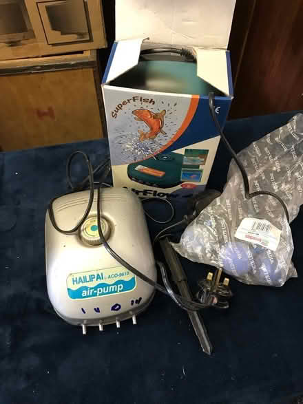 Photo of free Pond pump and bits (Grays RM17) #1