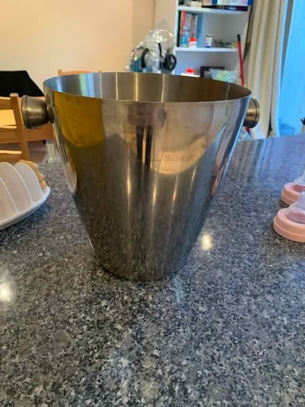Photo of free Wine cooler bucket (RG30 Tilehurst) #1