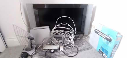Photo of free Old Samsung TV and Digibox (Hamsey Green CR6) #1