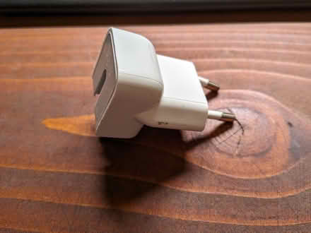 Photo of free EU Plug for Apple AC Wall Adapter (Mortlake (SW14)) #3