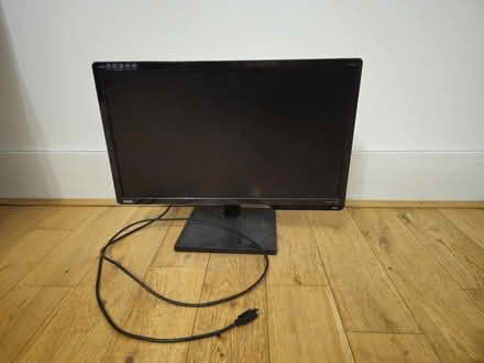 Photo of free BENQ PC monitor (SE20) #1