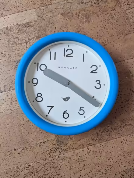 Photo of free Blue clock - not working (BS7) #1