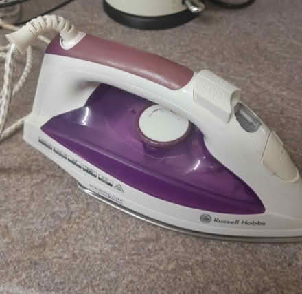 Photo of free Steam Iron (Purbrook PO7) #1