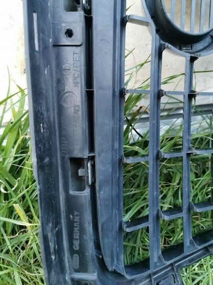 Photo of free Audi A6 front grill (Mitcham Eastfields CR4) #2