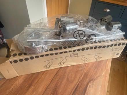 Photo of free 4 bulb ceiling light - new (OX16 Cherwell heights) #1