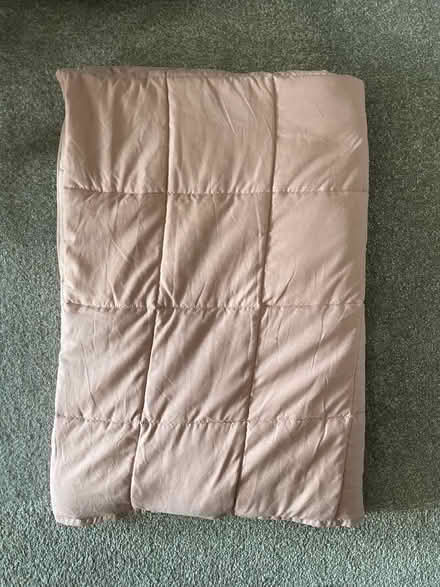 Photo of free Dusk Pink Weighted blanket (Colchester CO4) #1