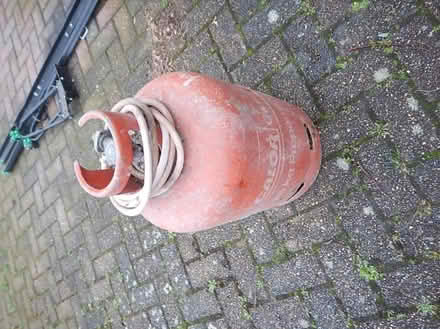 Photo of free Propane gas cyclinder (Purley SM6) #4