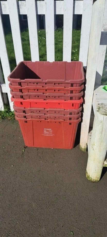 Photo of free Mud kitchen and recycling bins (Warwick CV34) #2