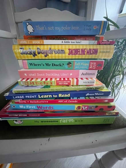 Photo of free Kids books (Oakwood , EN2) #1