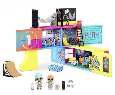 Photo of free L.O.L Clubhouse (Oakwood , EN2) #3