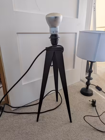Photo of free Lamp (BS7) #1