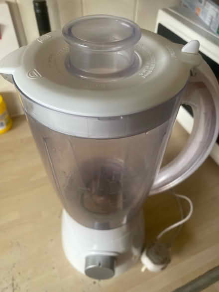 Photo of free White blender (DA8) #4