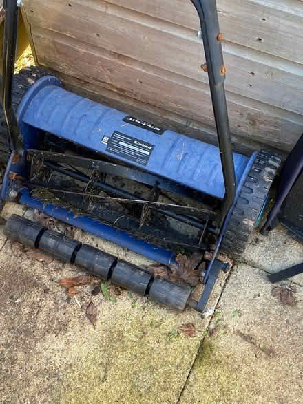 Photo of free Push lawn mower (Thorndon) #1
