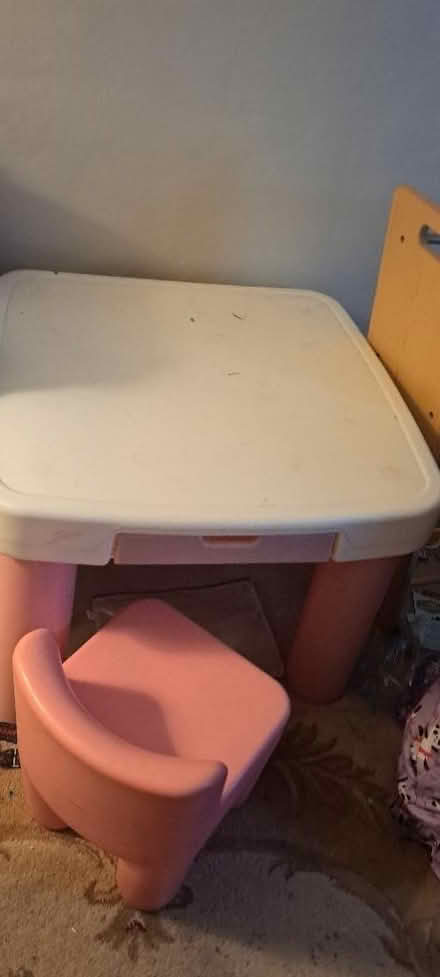 Photo of free Little tikki table with one chair (RWC) #2