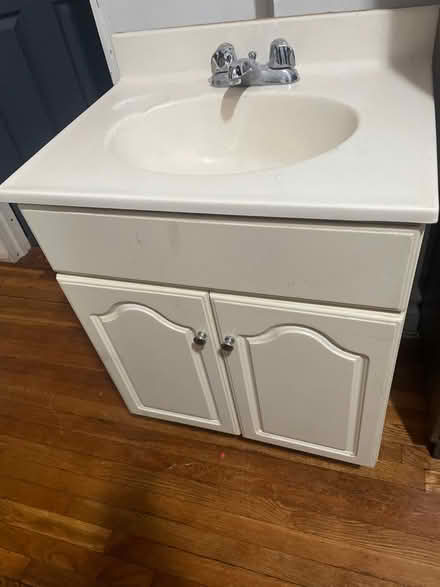Photo of free Bathroom sink (Crown Heights) #3