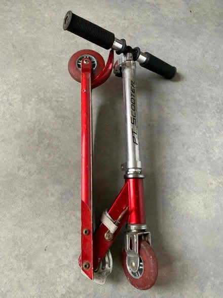 Photo of free Micro scooter (Bellevue EH7) #2