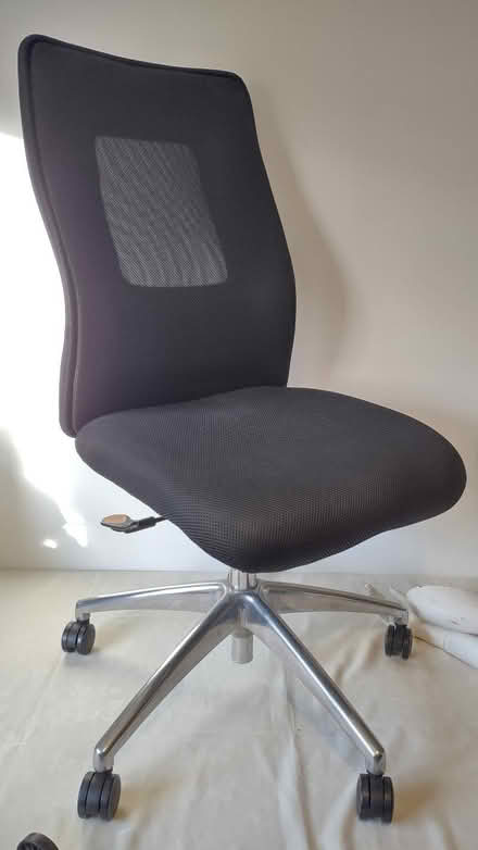 Photo of free Office chair (Hillbourne BH17) #2