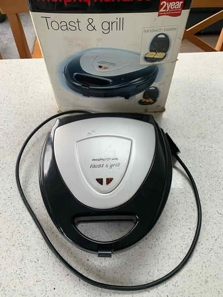 Photo of free Sandwich Toaster & Grill (DA2) #1