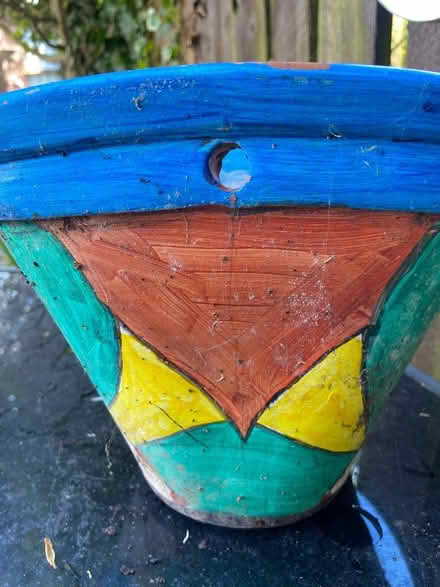 Photo of free Pottery planter pickup by FRI (TW12 Hampton) #3