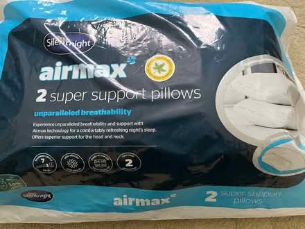 Photo of free Pillow (Strood ME2) #1