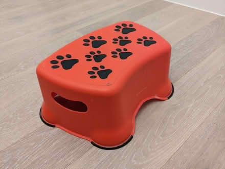Photo of free Children's Step Stool (Mortlake (SW14)) #2
