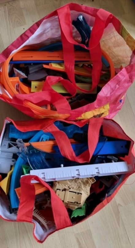 Photo of free Hot wheels car tracks (Grange EH9) #1