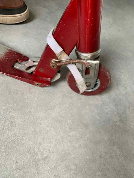 Photo of free Micro scooter (Bellevue EH7) #3