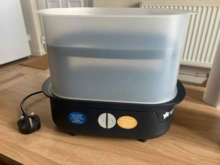 Photo of free Tommee Tippee steriliser (St Albans AL4) #1