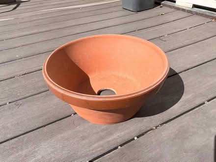 Photo of free Terracotta pot (Porter Square, Cambridge) #1