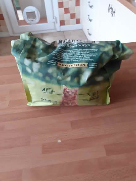 Photo of free Half a bag of Sainsbury's dry cat food for adult cats (Dean Row SK9) #2