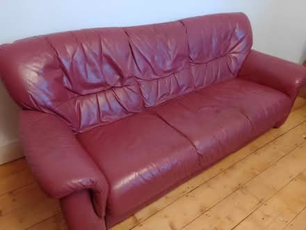 Photo of free Leather Settee (Leighton Buzzard LU7) #1
