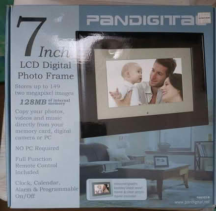 Photo of free Digital photo frame (Pelaw) #1