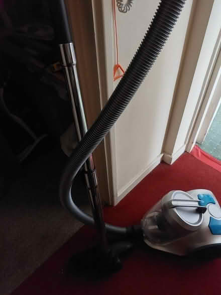 Photo of free Vacuum Cleaner (Mile Oak BN41) #1