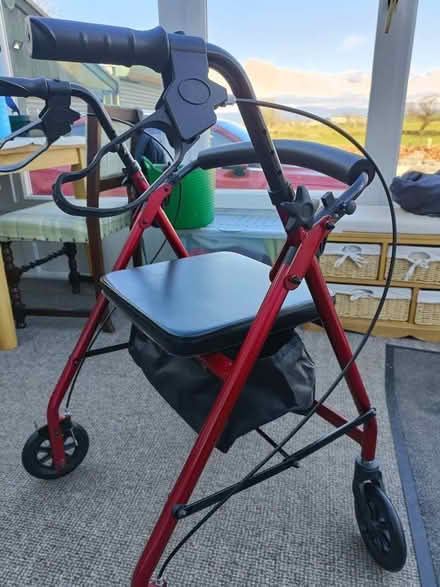 Photo of free Seated walker (Sockbridge CA10) #1