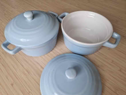 Photo of free Small ceramic bowl with lid (RG6) #2