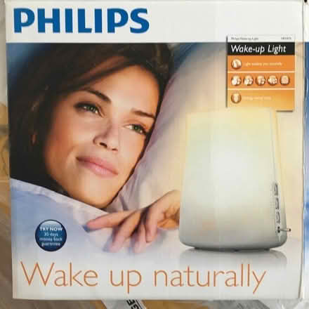 Photo of free Philips ‘Wake up’ Light – Alarm Clock – FM Radio (Tunbridge Wells S. TN2) #4