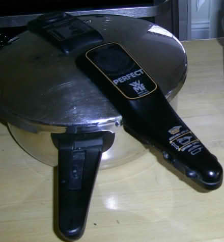 Photo of free WMF Pressure cooker set. (Great Asby CA16) #2