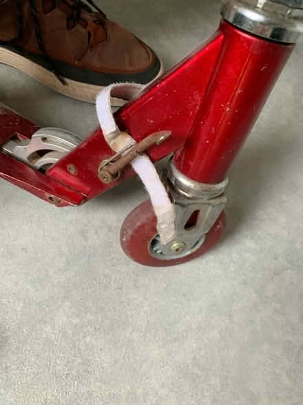 Photo of free Micro scooter (Bellevue EH7) #4