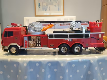 Photo of free Toy Fire Engine (NG5) #1