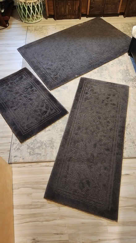 Photo of free Rugs (07764) #1