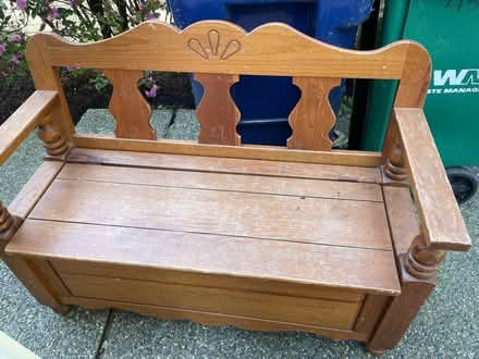 Photo of free Wooden bench (Kirkland) #1